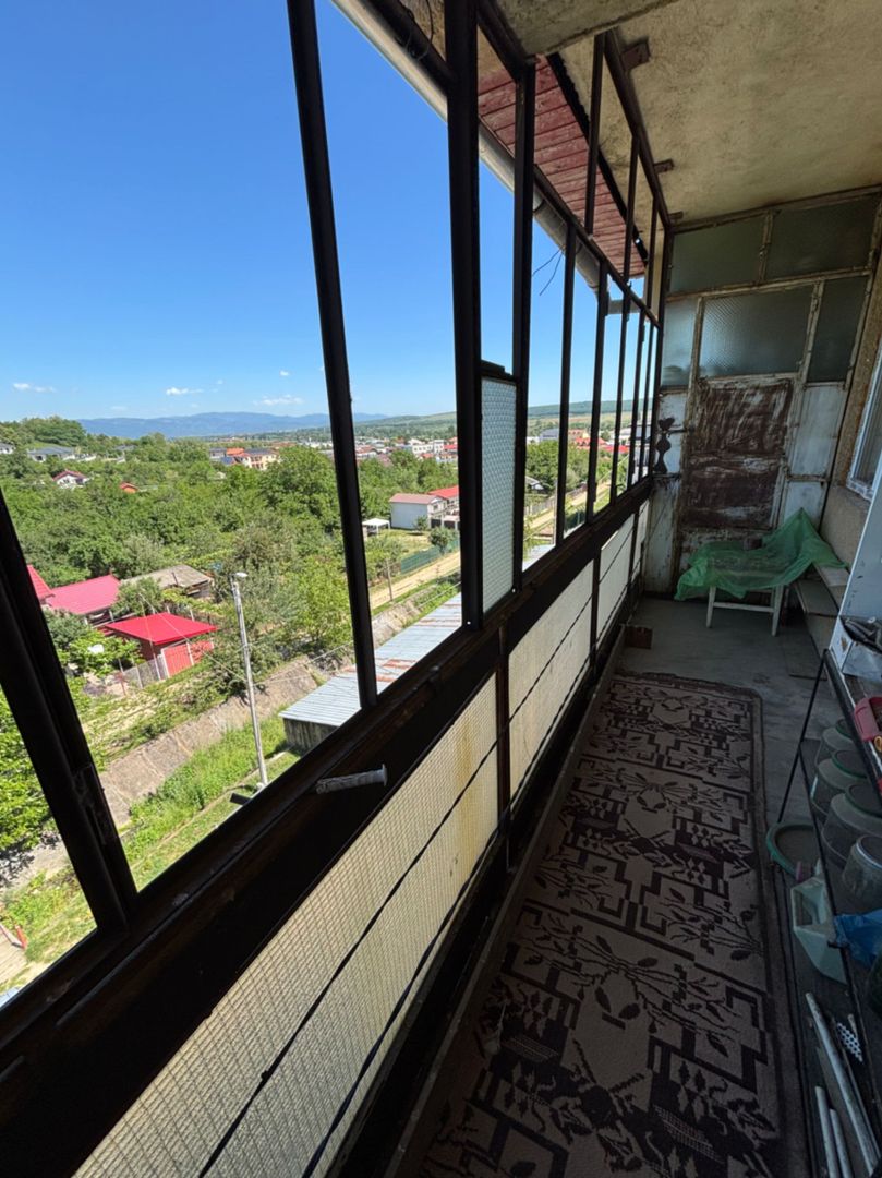 Apartament cu 4 camere de vanzare in Cugir - Poză 8