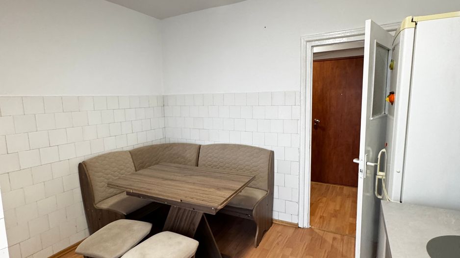 Apartament cu 2 camere de închiriat – Oradea, zona Decebal - Poză 7