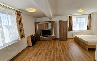 Apartament tip Penthouse, 1 camera + birou + terasa de 50 mp - Poză 1