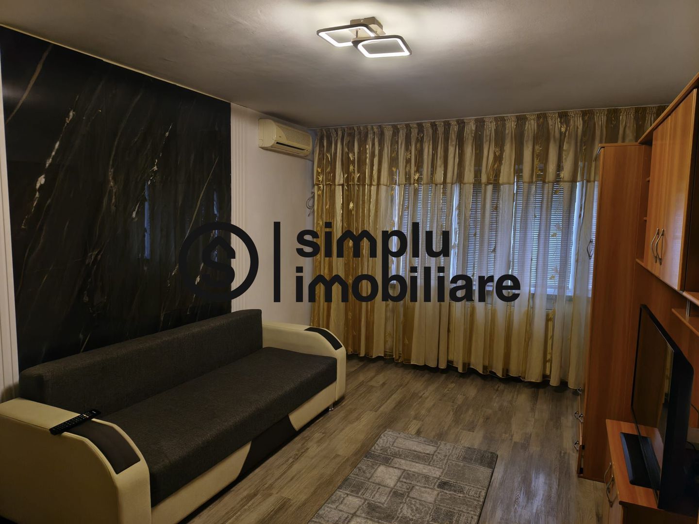 2 decomandate, centrala termica, Ciuperca - 420 Euro - Poză 2