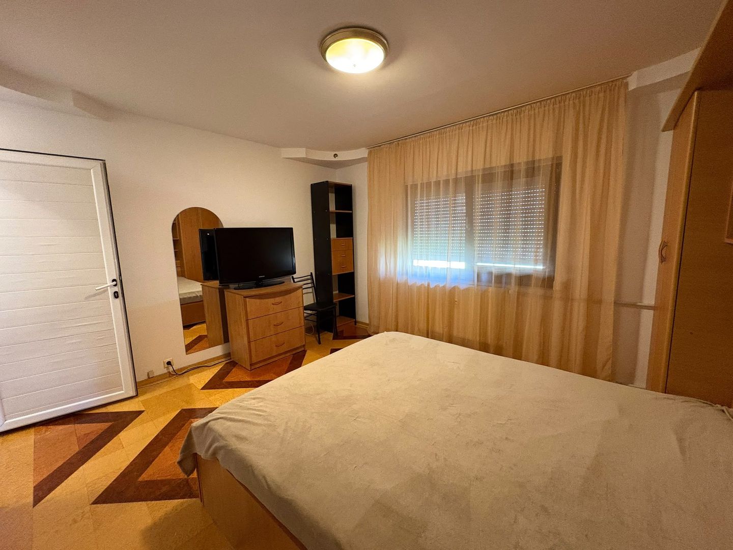 AP. 2 CAMERE- BRANCOVEANU, METROU, BOILER, MASINA DE SPALAT VASE - Poză 6