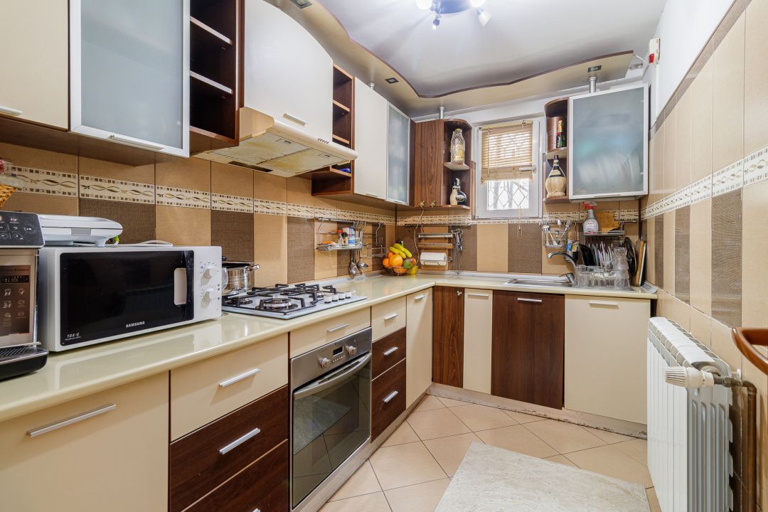 Casă pentru familie, 7 camere, teren mare și vedere la lac – Periș  - Poză 8