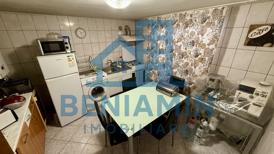 Casa spatioasa - D+P+1+M - 226mp - Bibescu - 1Mai - Poză 5