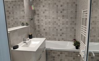 Vanzare - apartament cu 3 camere, Micro 16, renovat, mobilat nou - Poză 11