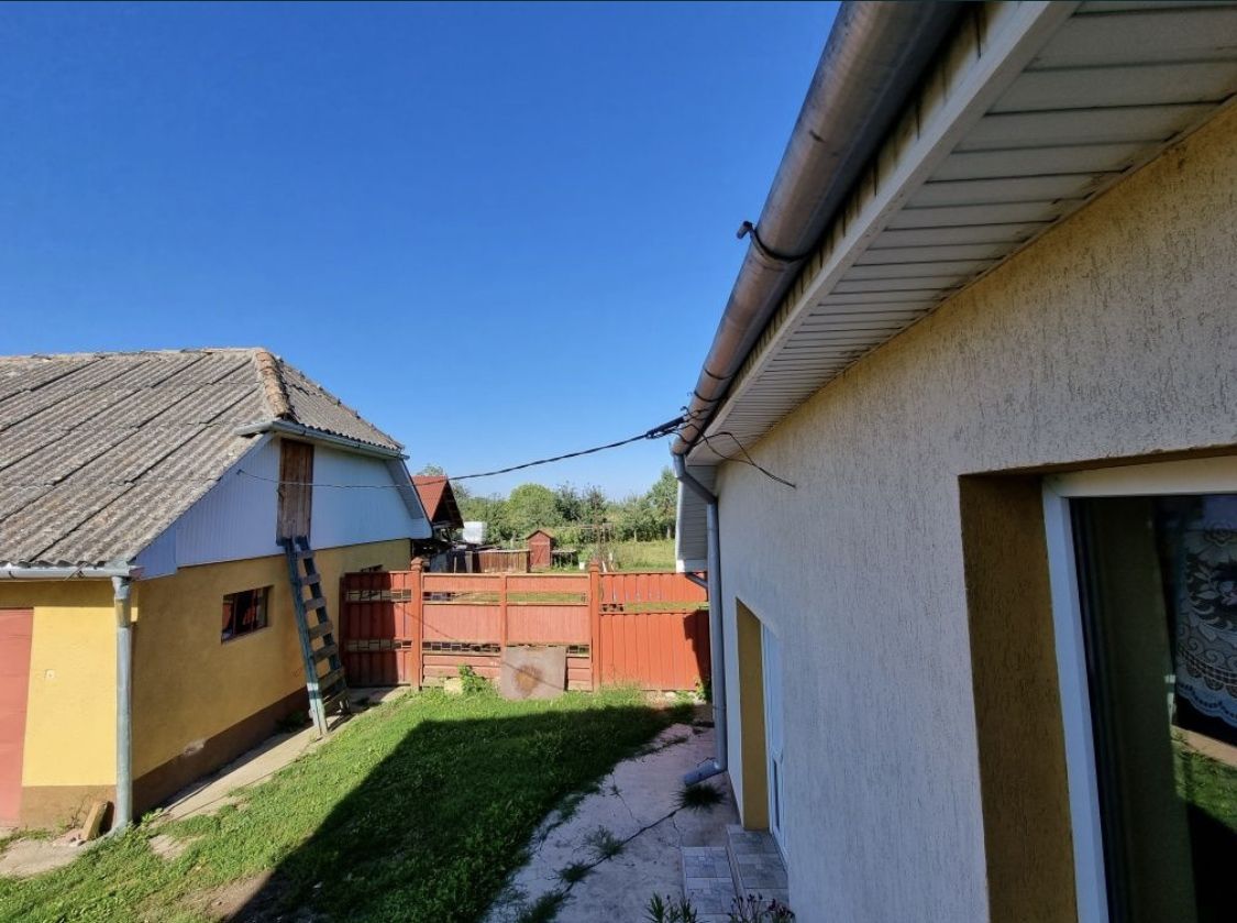 Vindem casa parter+etaj - Poză 3