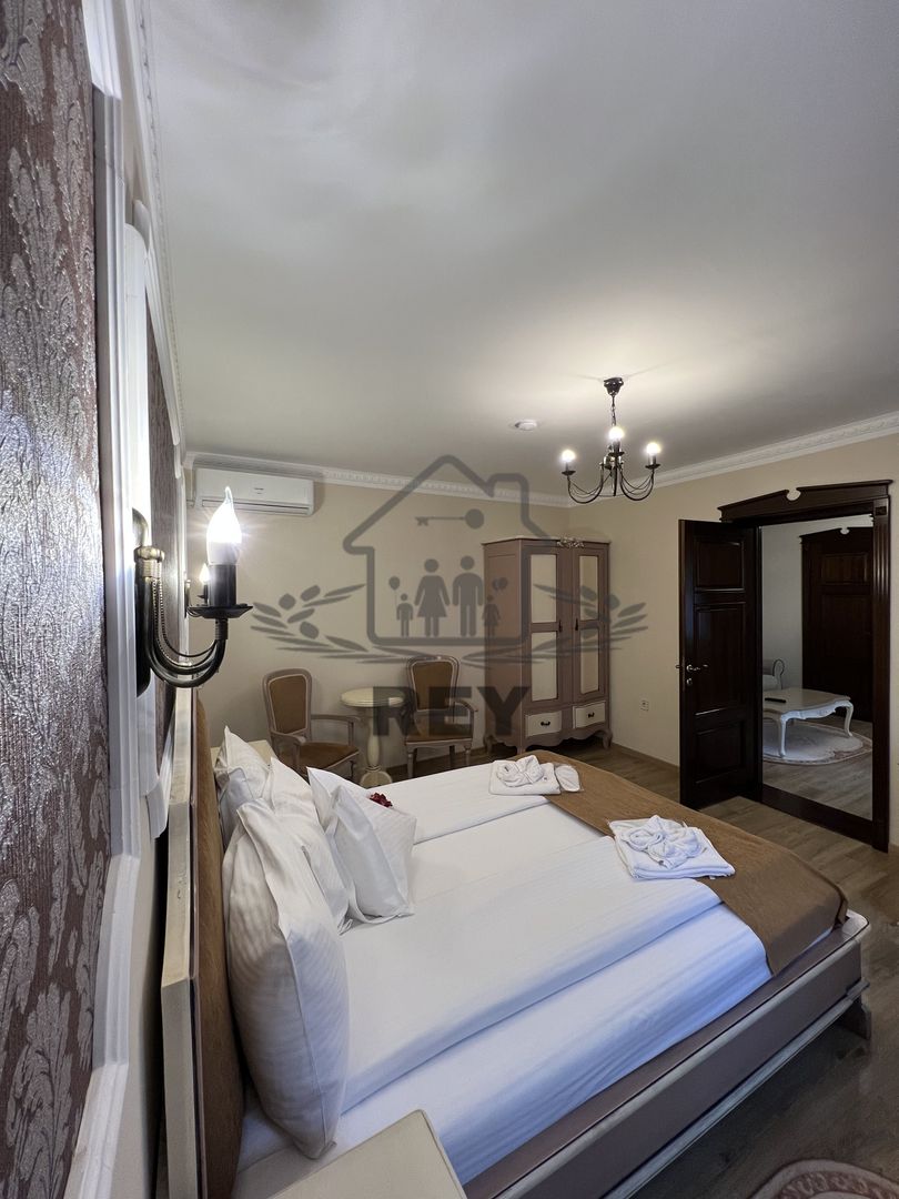 Vila de vanzare in zona Centrala/Orasul de jos - Poză 22