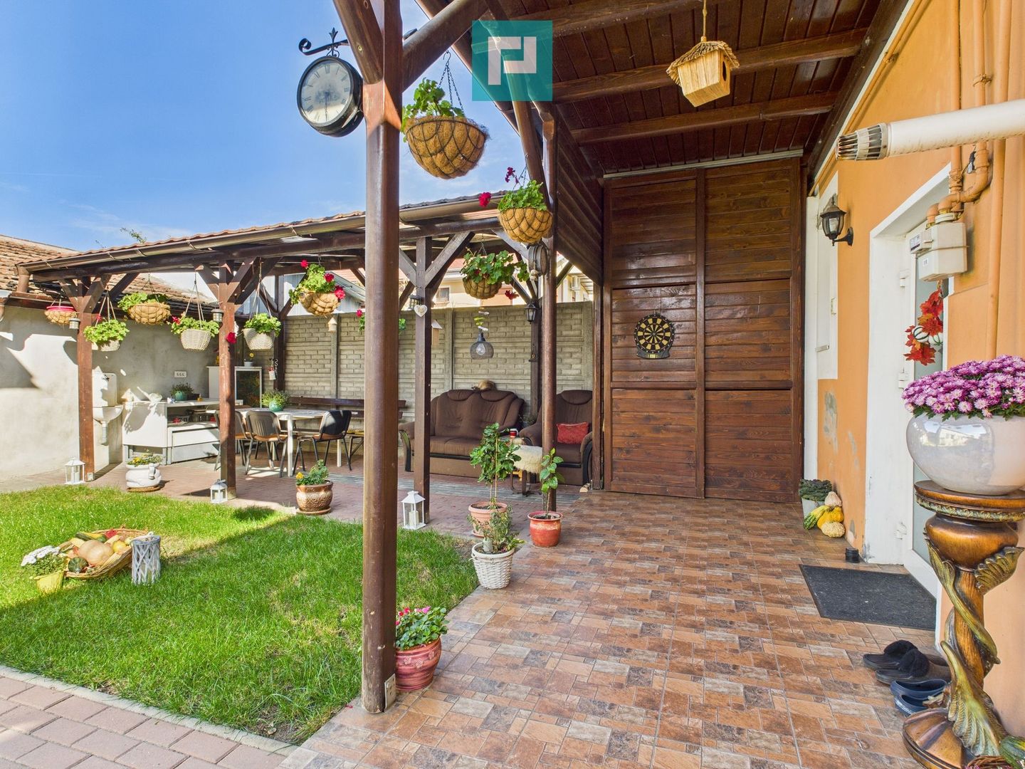 Apartament cochet și modern la casă în Grădiște - Poză 12