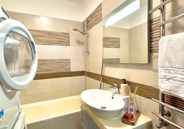 First Rental | 2 Room Apartment | Carol Park - Poză 8