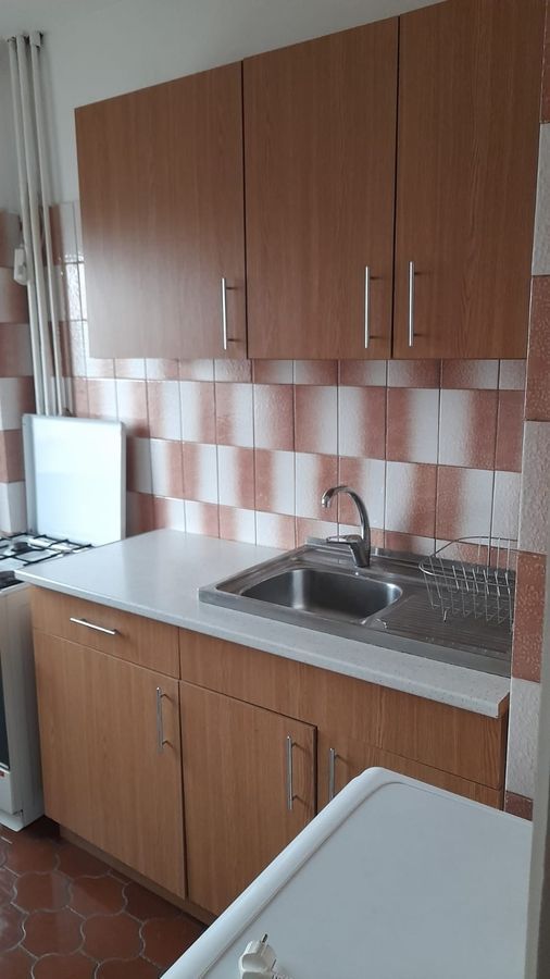 BRASADAS închiriază garsoniera la etajul 6/8 Pta Alba Iulia. - Poză 3