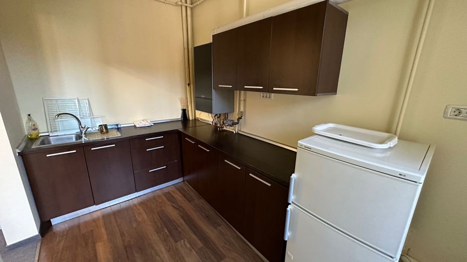 Spațiu de birouri de 204mp de vanzare  în zona Piata 700 - Poză 14