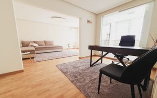 Punctele Cardinale | Apartament spatios | 3 camere + 1 Birou - Poză 1