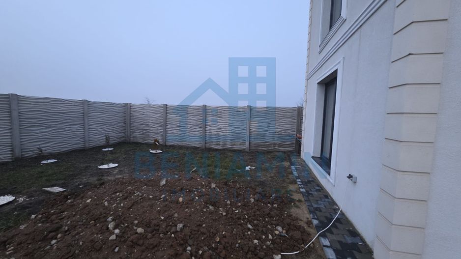 Casa noua 4 dormitoare 2 bai P+1 zona Selgros Teilor - Poză 15