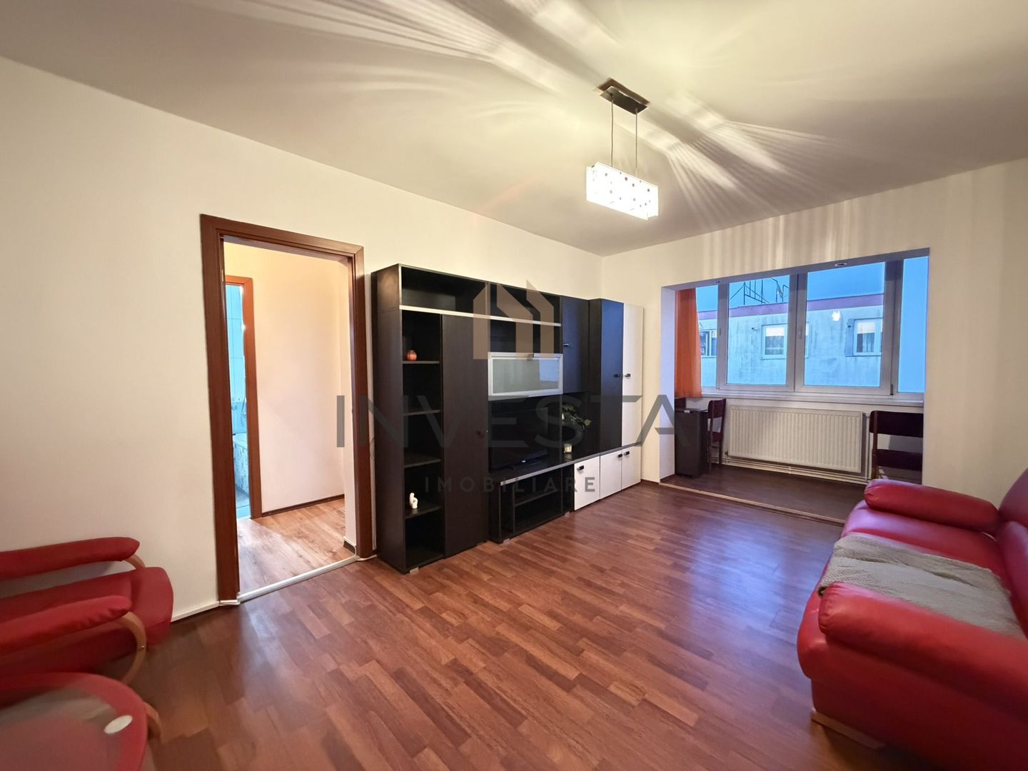 Apartament 2 camere si loc de parcare de inchiriat, Dambul Rotund - Poză 2
