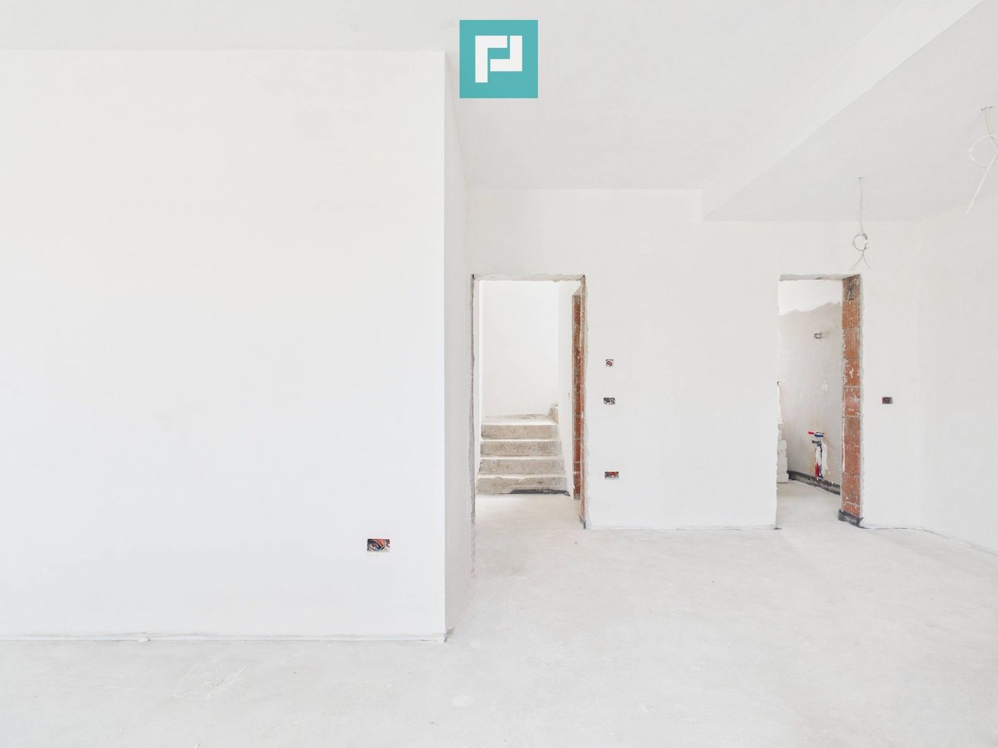 Duplex luminos 101 mp utili, teren 350mp în Covaci - Poză 18