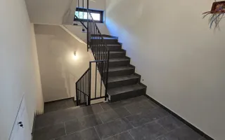 Apartament cu 4 camere 125 mp (4 garsoniere) la cheie + 60 mp pod - Busteni - Poză 16