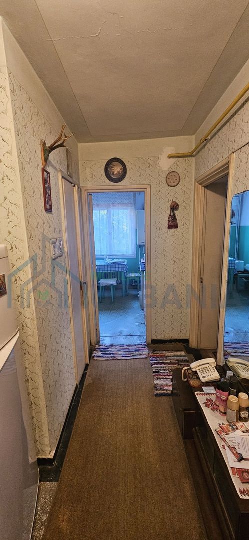 Apartament 4 camere Podu Ros - Poză 2