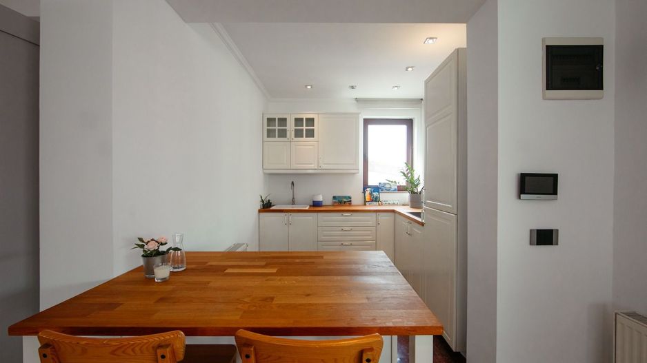 Vilă modernă  cu curte generoasă în Iancu Nicolae - Poză 24