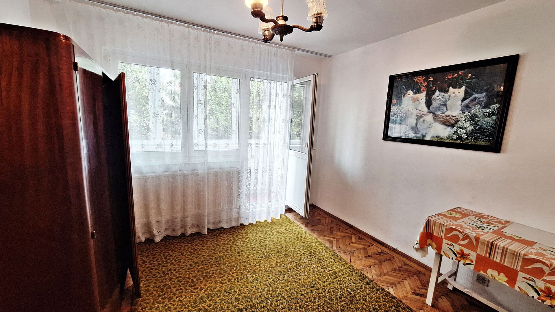 Zona Garii Apartament 3 camere, etaj 3/4, insorit, liber, 119900 euro - Poză 7