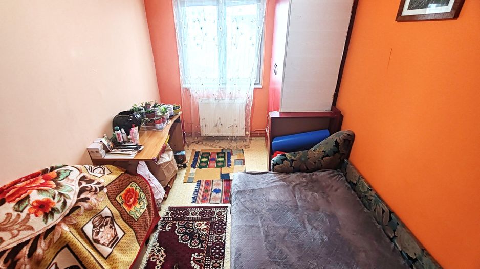 3 Camere, Central, Ideal pentru Familie, Liniste, An '81 - Poză 29