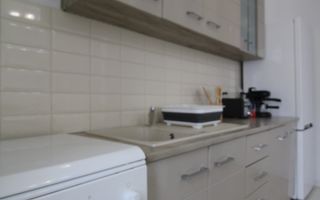 3 camere, balcon spatioas, 1 loc de parcare. Str Rozelor/Dumbravita. - Poză 8