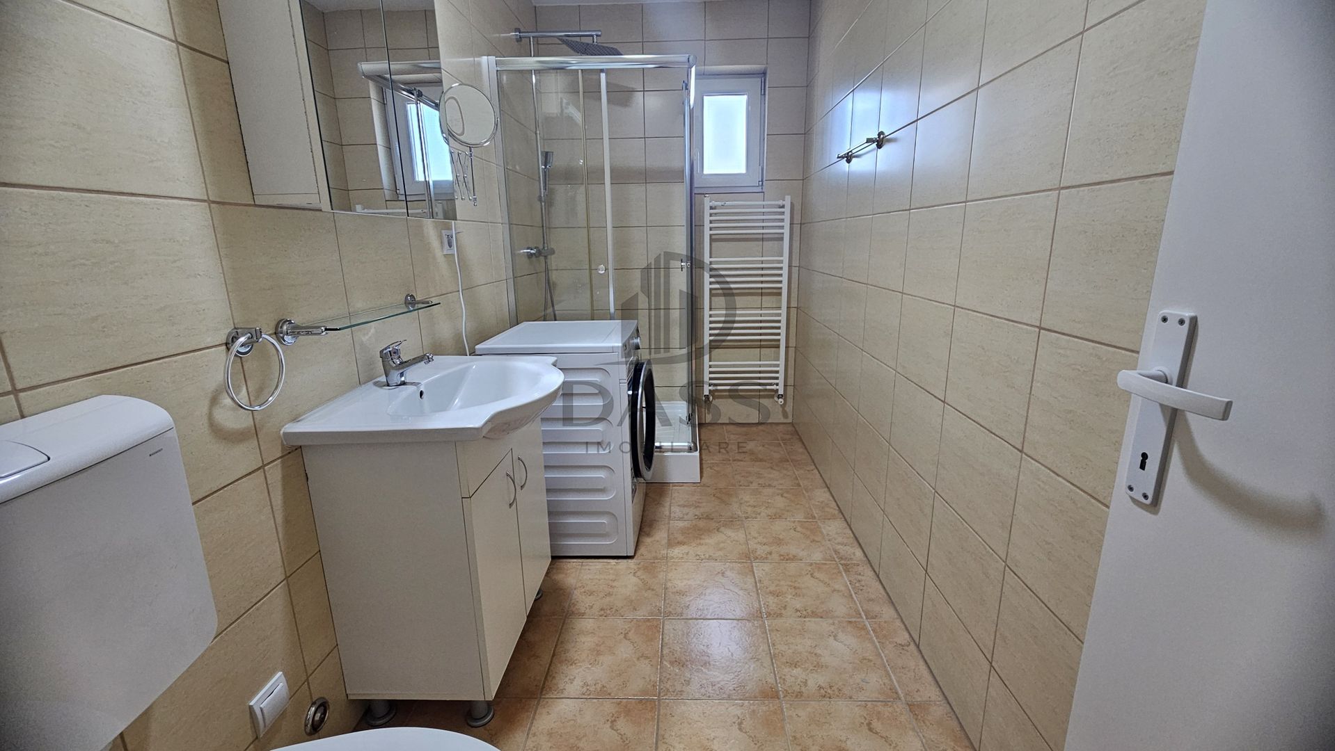 Apartament de inchiriat 6 camere 179 mp Etaj 2 + mansardă - Poză 10