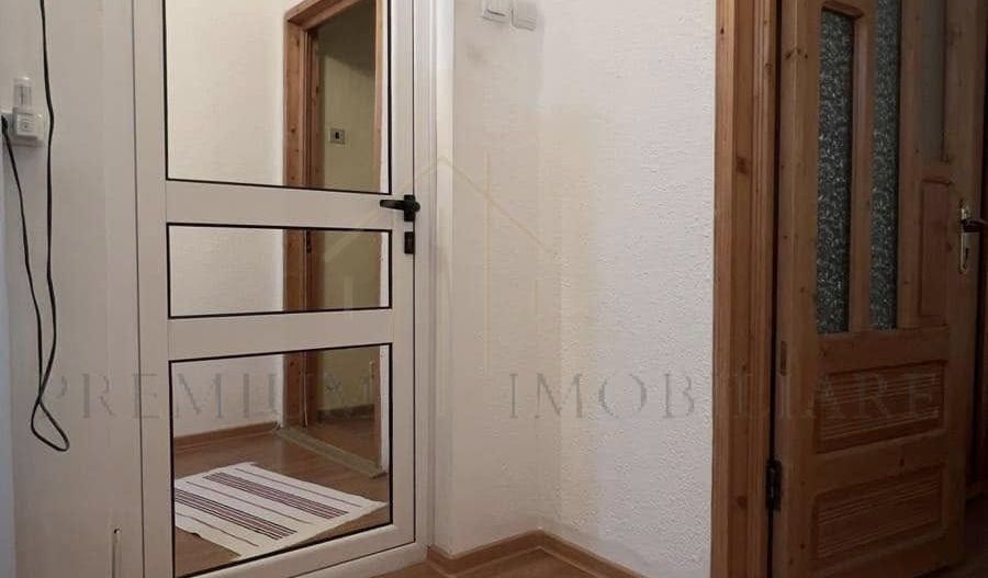 Apartament 3 Camere - Decomandat - Zona de jos - Poză 13