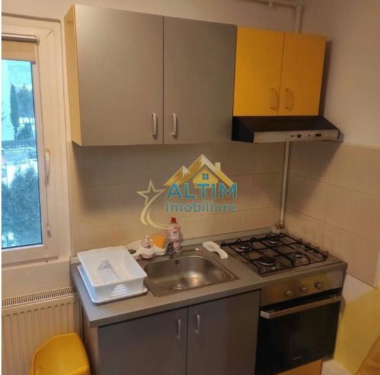 Garsonieră modernă și decomandată, zona Astra - Poză 1