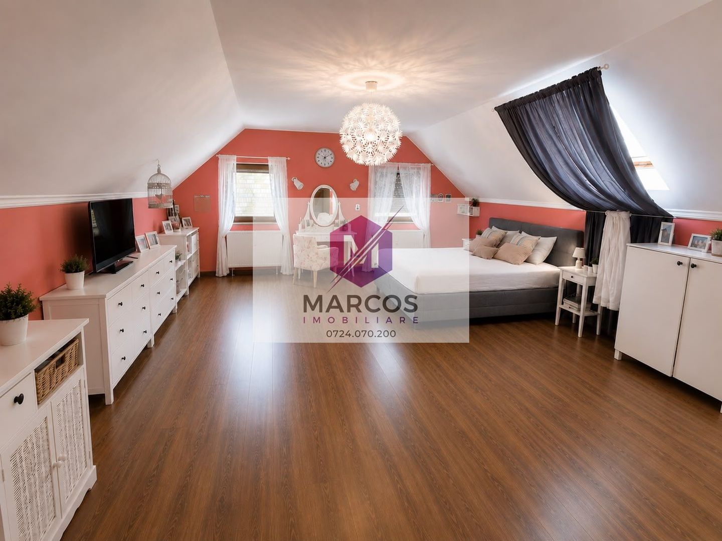 Vila 7 camere zona centrală - Poză 5