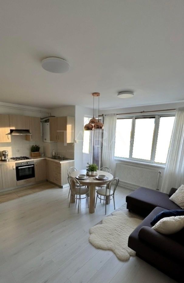 Apartament 3 camere VIVO Cluj, 70 mp, etaj 1, vedere sudică, CF liber. - Poză 1