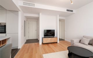 APARTAMENT DE LUX CU 2 CAMERE LA INCHIRIERE IN COMPLEX REZIDENTIAL - Poză 2