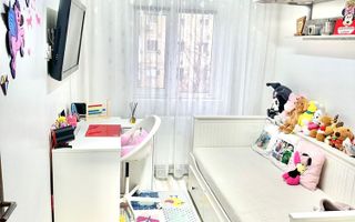 3 camere | etaj 2 | centrala proprie | renovat | zona excelenta | - Poză 5