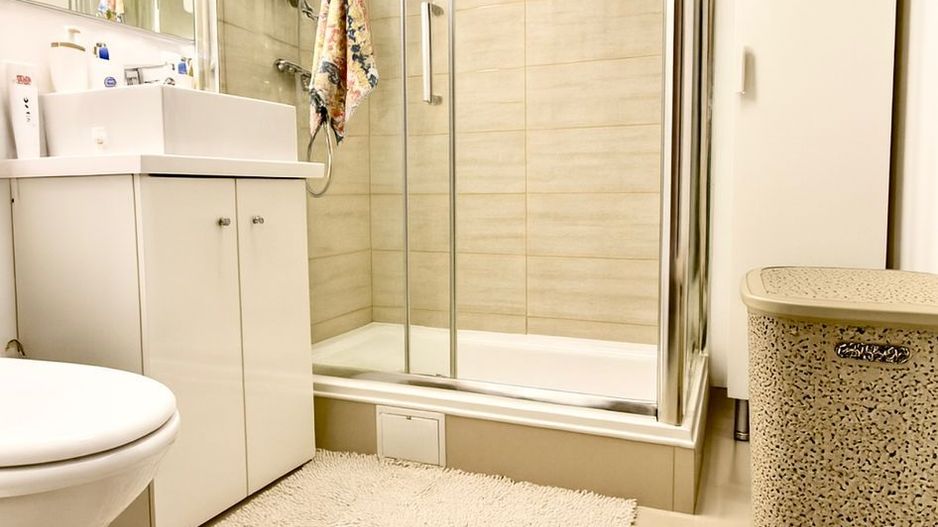 Apartament 3 camere și 2 băi - 69 mp, complet mobilat utilat ! - Poză 2