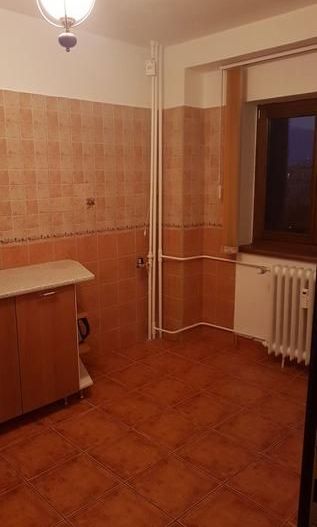 Apartament 3 camere, 83 mp, vedere stradală, ideal birou, Bd. Decebal - Poză 8