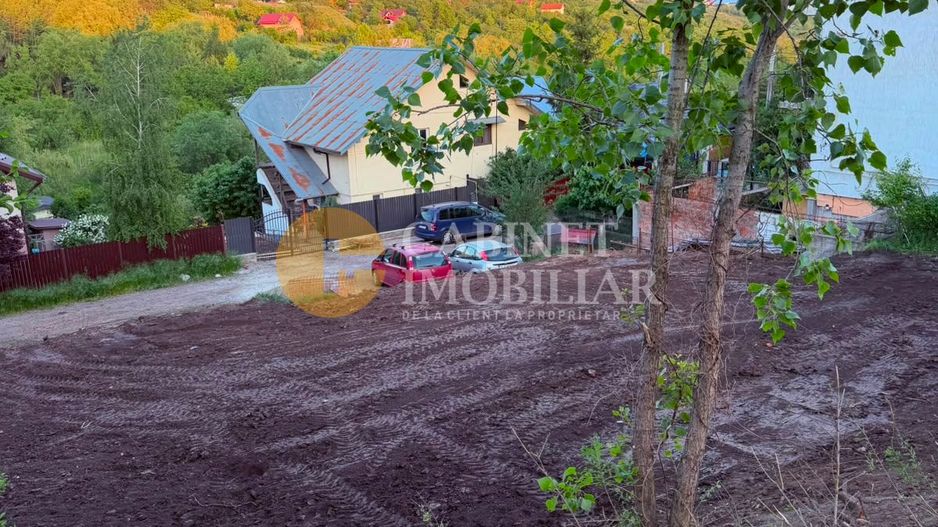 TEREN INTRAVILAN 500 MP REDIU - Pozitie excelentă - 49.000 Euro - Poză 11