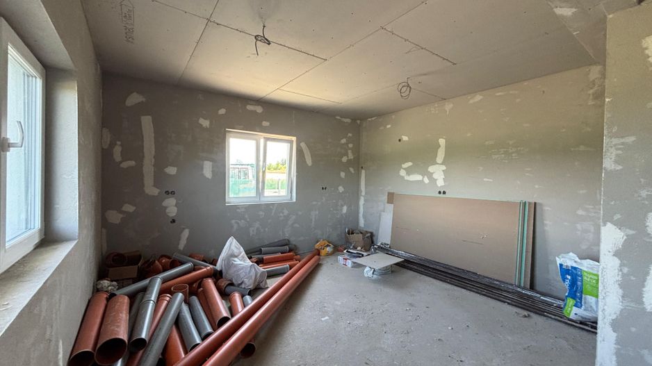 Viața la casă, liniște și munți la orizont – Duplexuri noi în Mohu - Poză 20