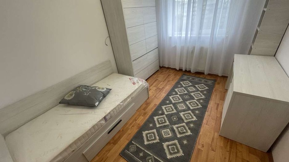 Închiriere: Apartament 3 Camere Decomandat – Favorit (M3) - Poză 8