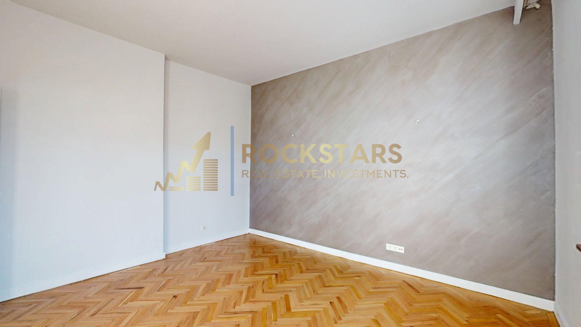 Spatiu Birouri | Etaj 1 + Mansarda | 4 Locuri Parcare | Zona Unirii | 200mp - Poză 9