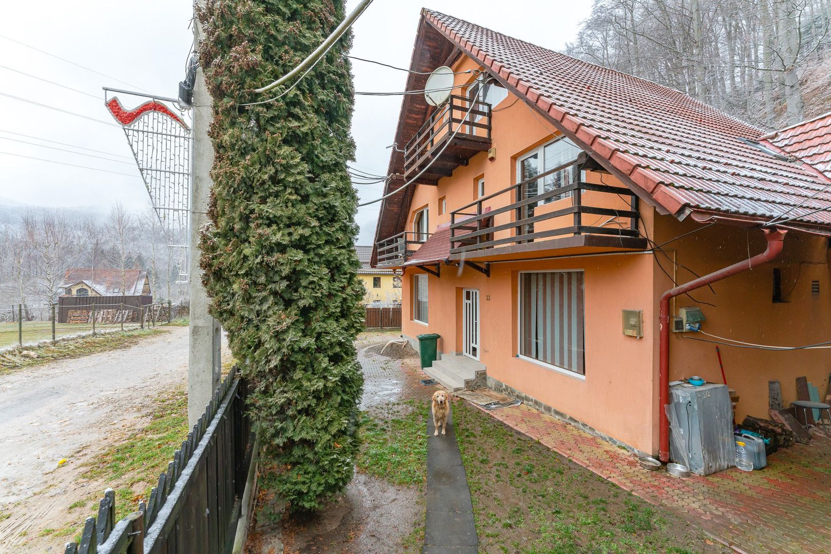 Casa individuala in Dambul Morii cu vedere spre Piatra Mare - Poză 16