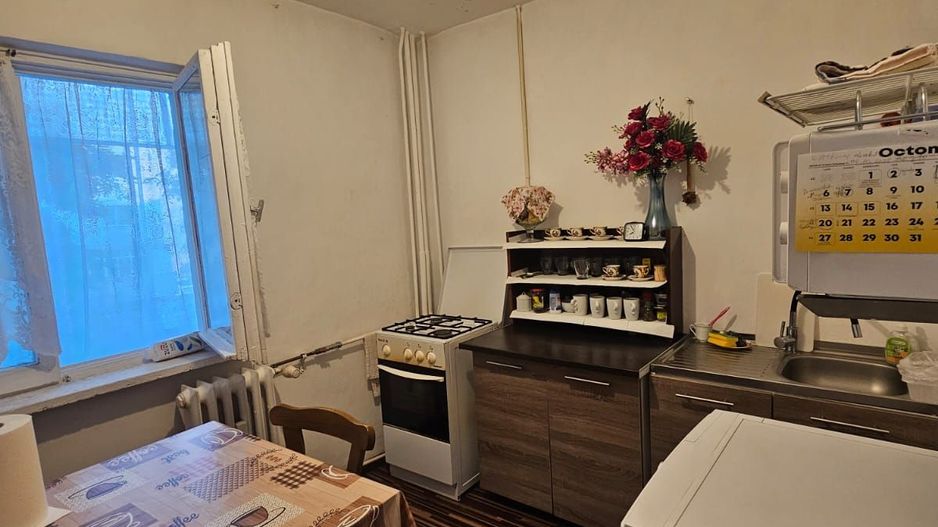 Apartament 3 camere- Lapus, zona Restaurant intim - Poză 7