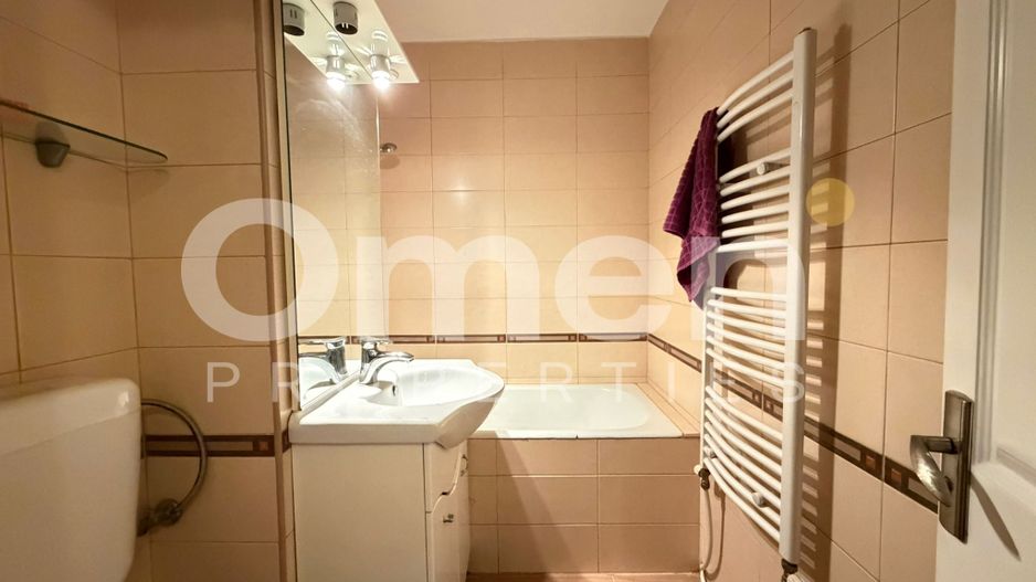 Apartament cu 4 camere, decomandat, etaj intermediar, garaj inclus, Victoriei - Poză 6