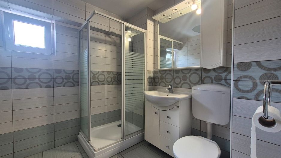 Onix, apartament cu priveliste spre Tâmpa - Poză 9
