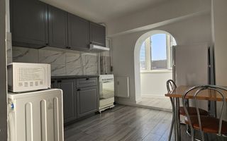 Garsonieră spațioasă cu vedere panoramică, 2 balcoane - Poză 5