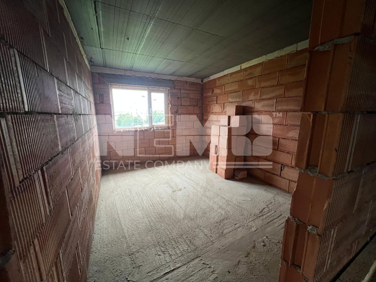 Casa la Rosu | 821Mp | Dornesti - Poză 13