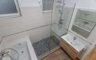 Apartament de inchiriat 3 camere cu grădină-Zona Calea Cisnadiei - Poză 8
