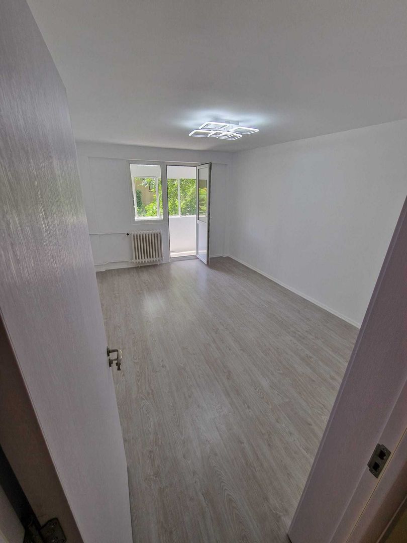 Apartament 2 camere renovat | Lacul Tei - Poză 1