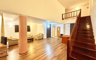 Apartament 3 camere - complexul studenṭesc | Penthouse - Poză 1