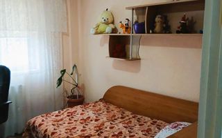 Apartament cu 3 camere de vanzare zona centrala - Poză 8