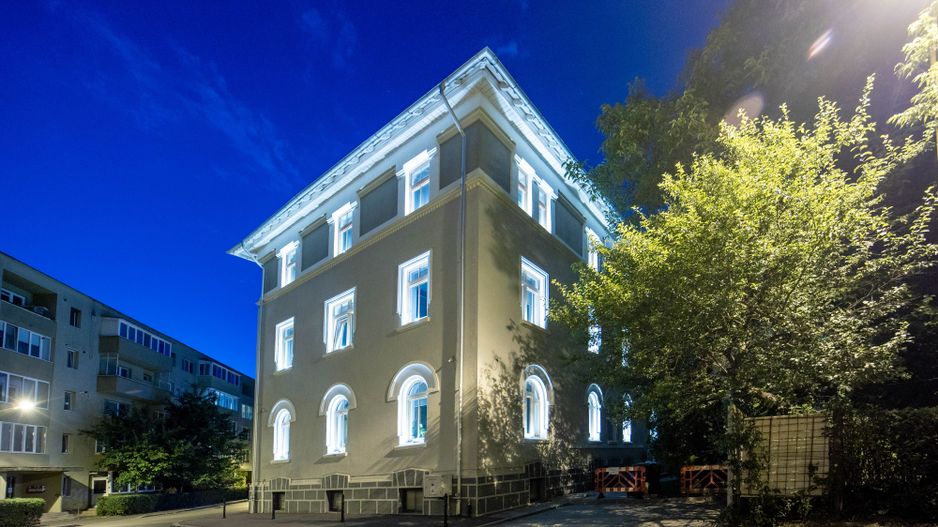 Clădire administrativă renovată integral – oportunitate investițională – Brașov - Poză 12