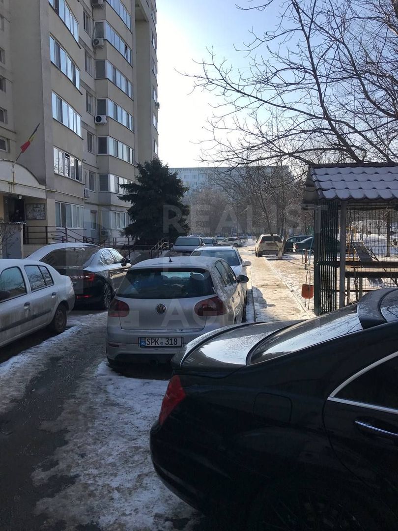 Vânzare, apartament, 2 camere, strada Ginta Latină, Ciocana - Poză 3