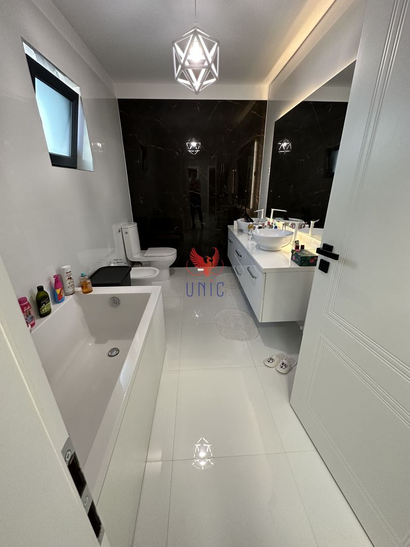 Vila Ultramoderna mobilata si utilata, Damila - Poză 11